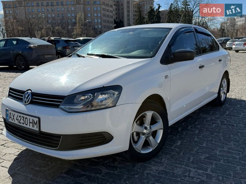 Седан Volkswagen Polo 2012 в Харькове