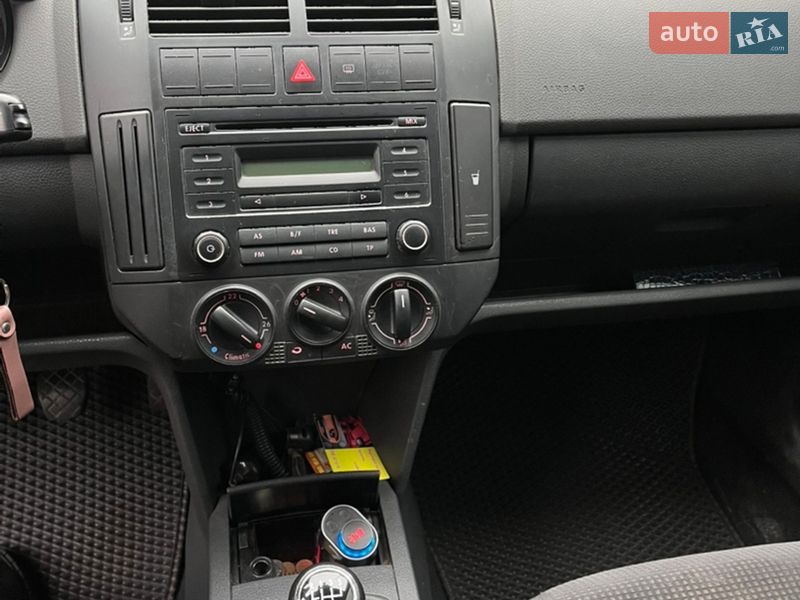Хэтчбек Volkswagen Polo 2008 в Хмельницком