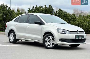 Седан Volkswagen Polo 2014 в Киеве