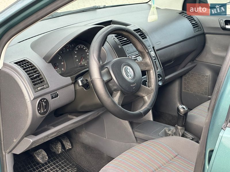 Хэтчбек Volkswagen Polo 2006 в Дрогобыче