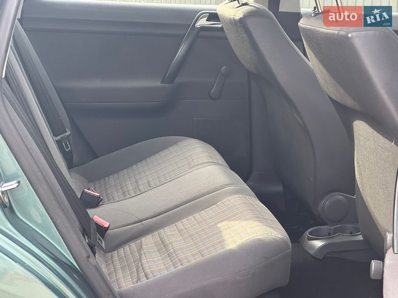 Хэтчбек Volkswagen Polo 2006 в Дрогобыче