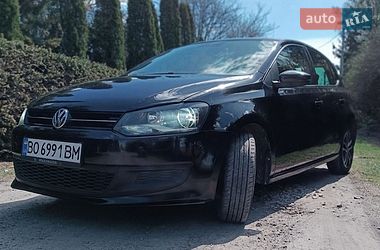 Хетчбек Volkswagen Polo 2013 в Тернополі