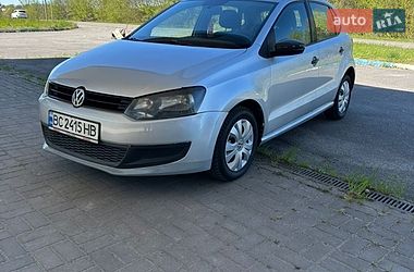 Хэтчбек Volkswagen Polo 2010 в Городке