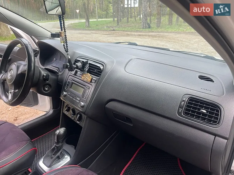 Volkswagen Polo 2012 VIN XW8ZZZ61ZDG033983 фото оголошення 12 з 59