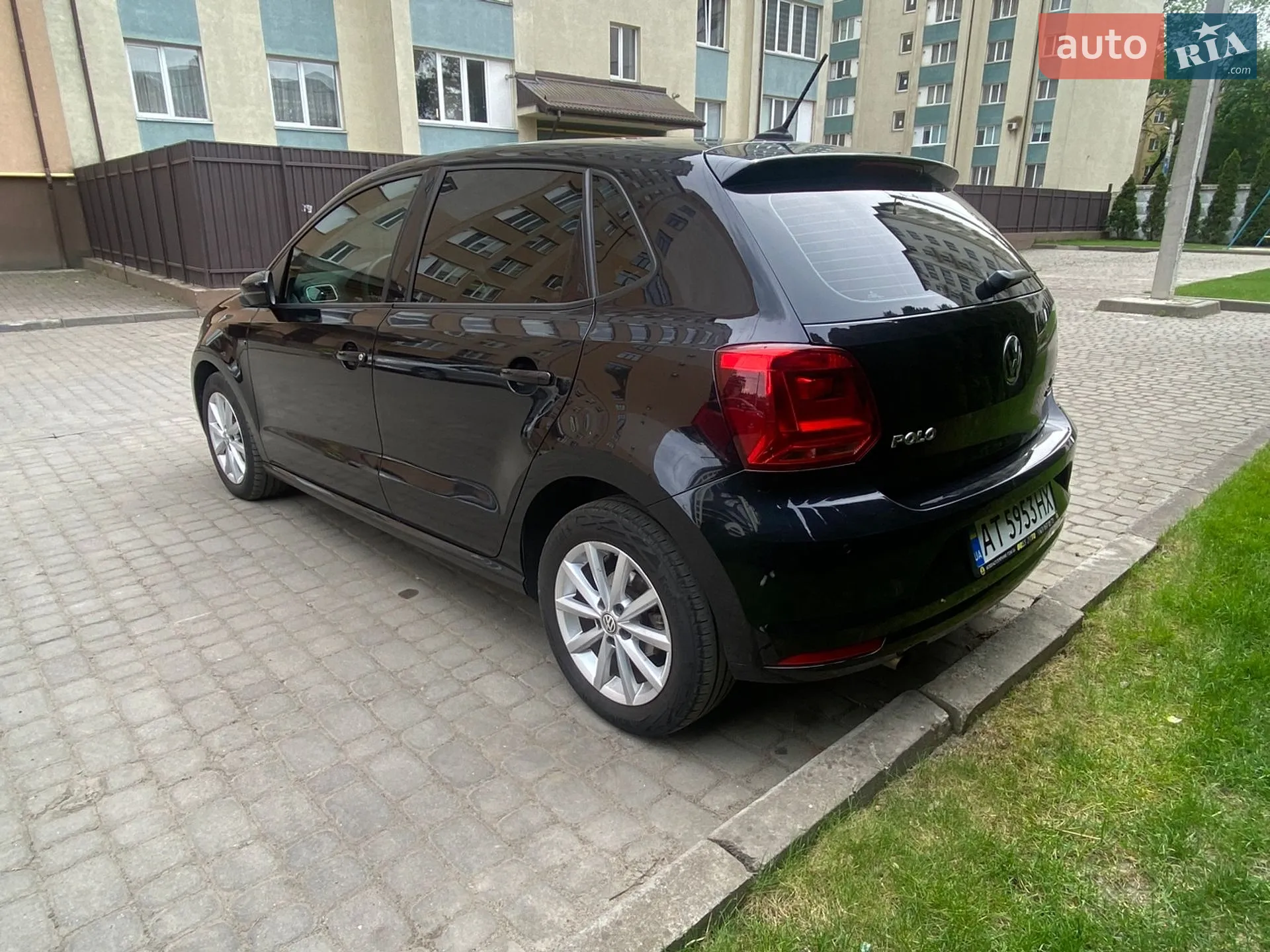 2015 Volkswagen Polo - мініатюра 9