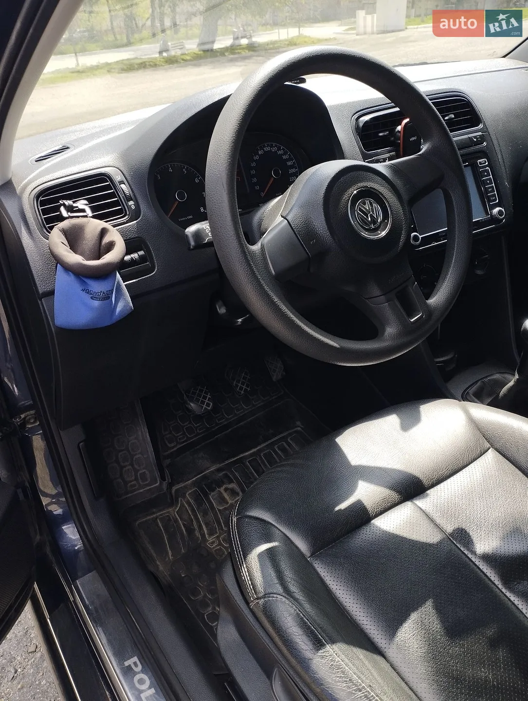 2011 Volkswagen Polo - мініатюра 8