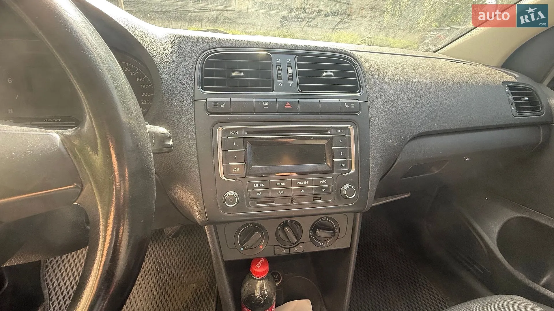 2013 Volkswagen Polo - мініатюра 12