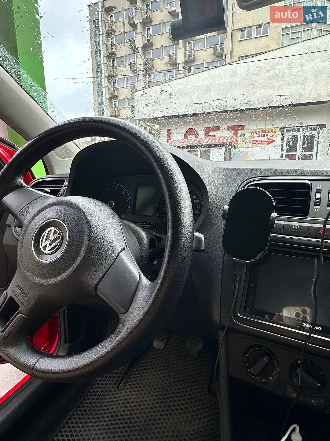 2010 Volkswagen Polo - мініатюра 3