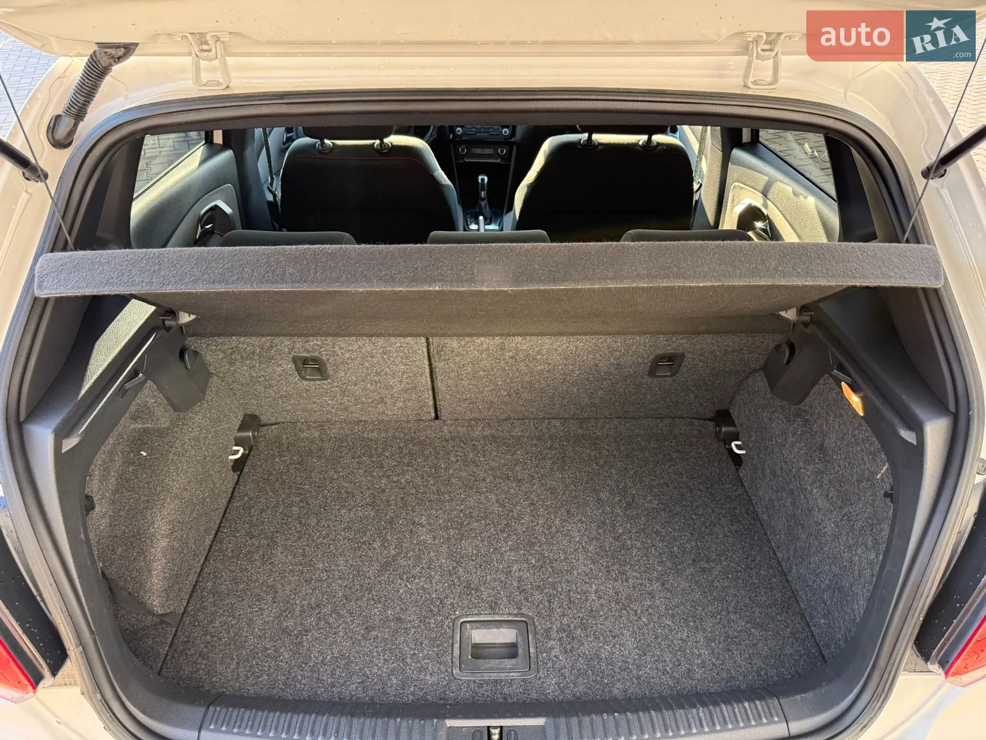 2011 Volkswagen Polo - мініатюра 34