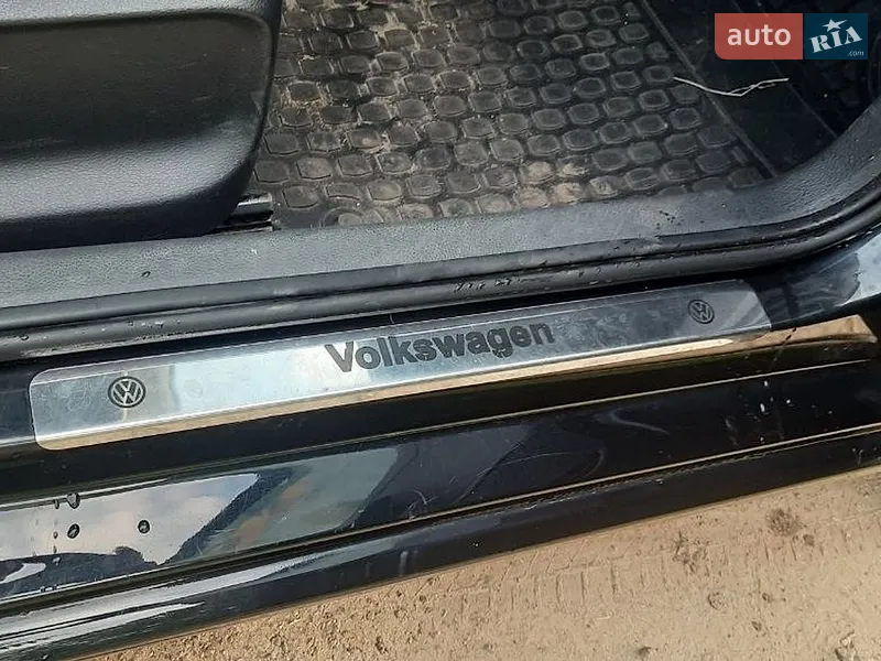 Volkswagen Polo 2011 VIN XW8ZZZ61ZCG027646 фото оголошення 10 з 82