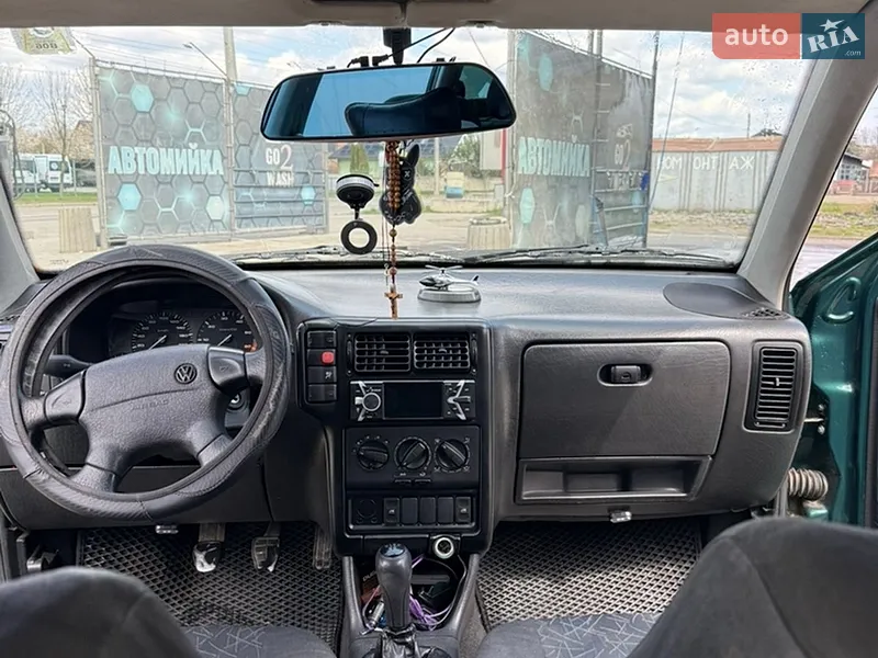 Volkswagen Polo 1999 VIN WVWZZZ86ZFW099346 фото оголошення 4 з 49
