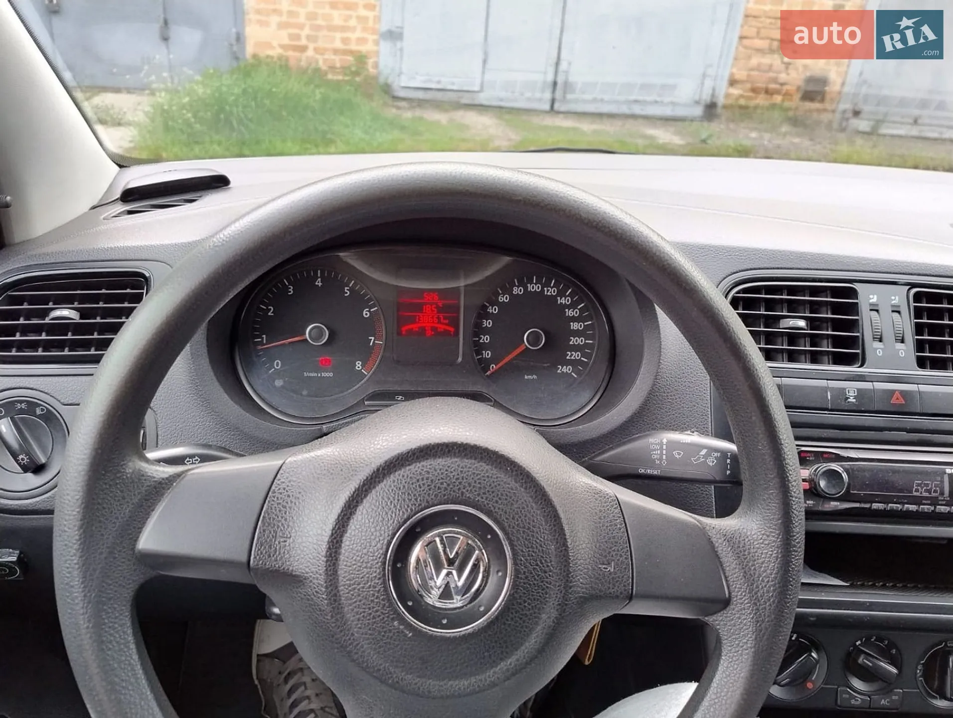 2013 Volkswagen Polo - мініатюра 27