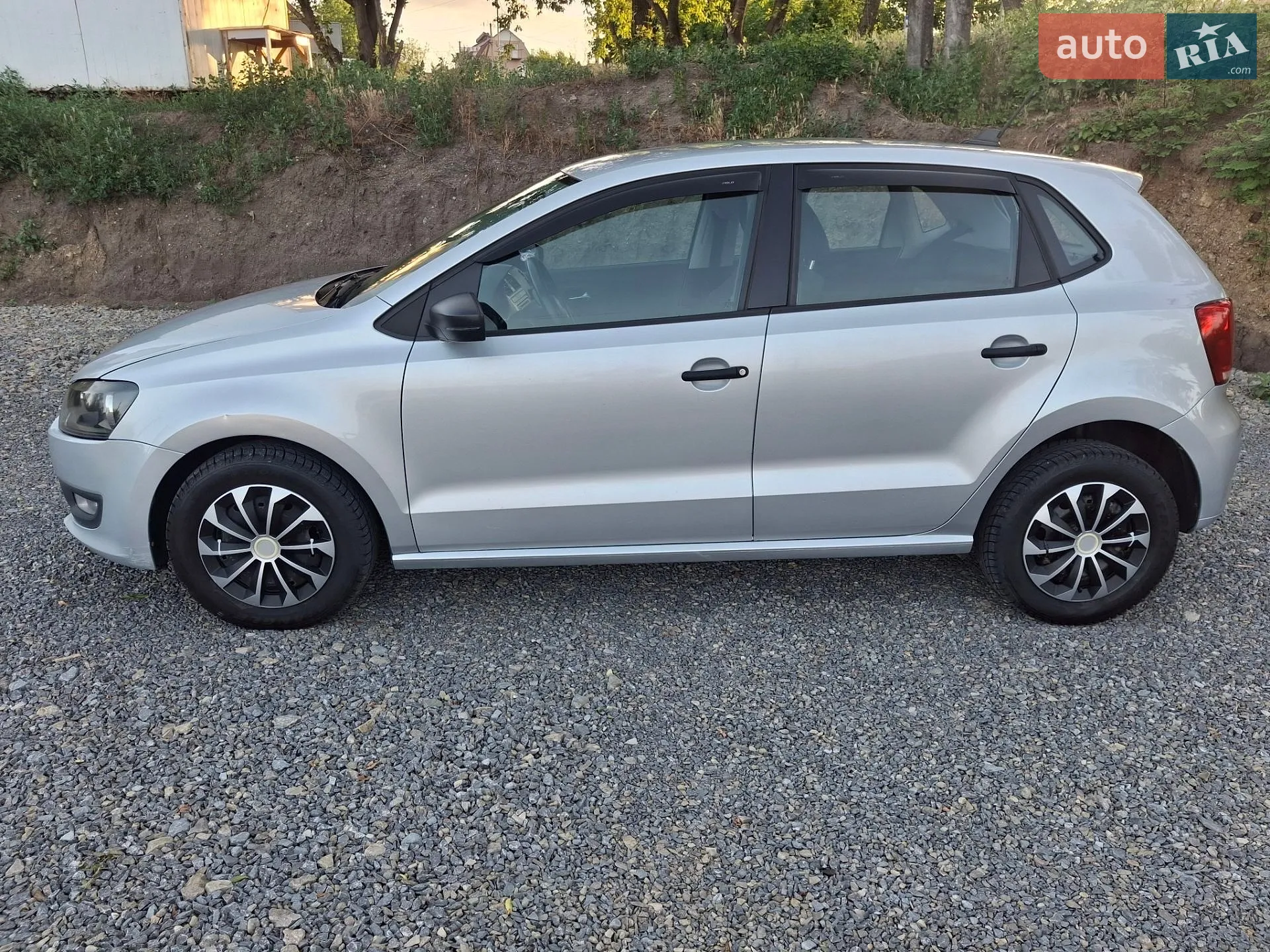 2010 Volkswagen Polo - мініатюра 13