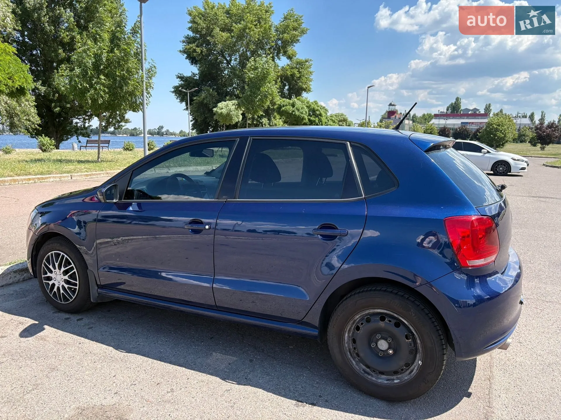2010 Volkswagen Polo - мініатюра 2