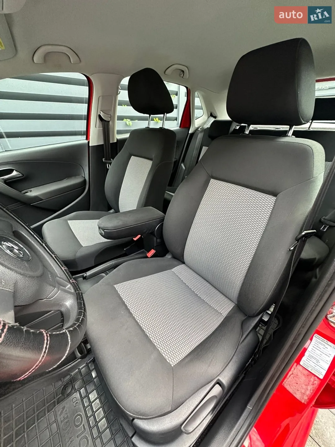 2010 Volkswagen Polo - мініатюра 19
