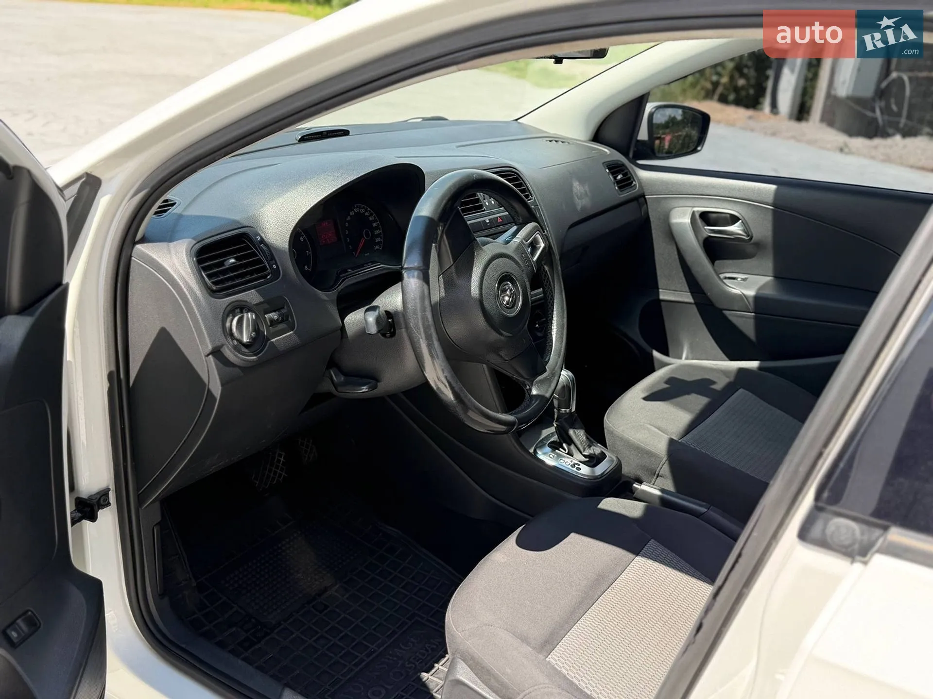 2012 Volkswagen Polo - мініатюра 8