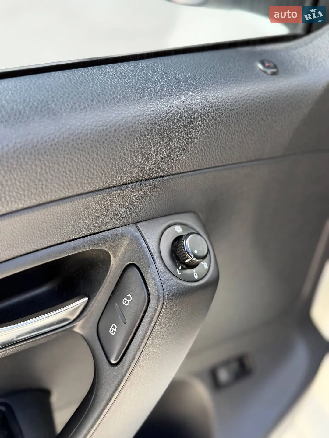 2012 Volkswagen Polo - мініатюра 11