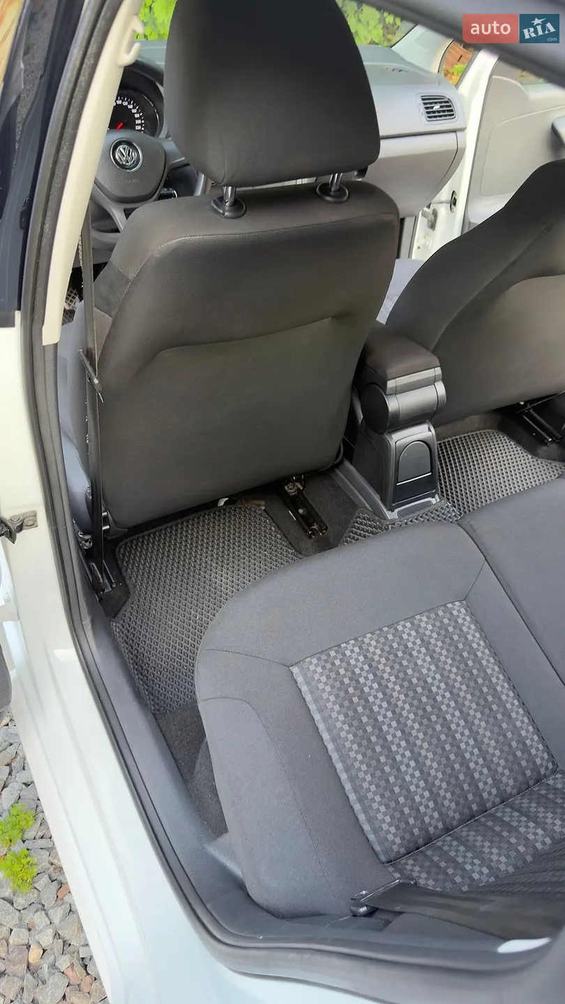 2015 Volkswagen Polo - мініатюра 21
