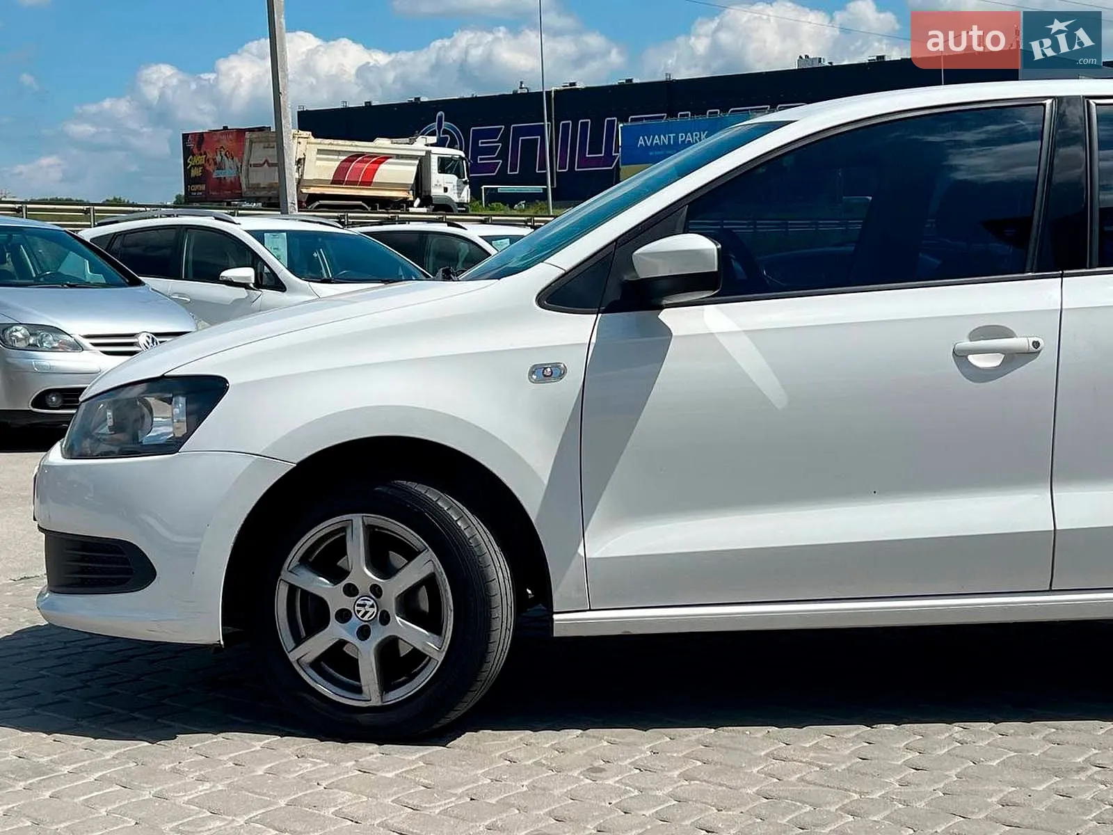 2013 Volkswagen Polo - мініатюра 4