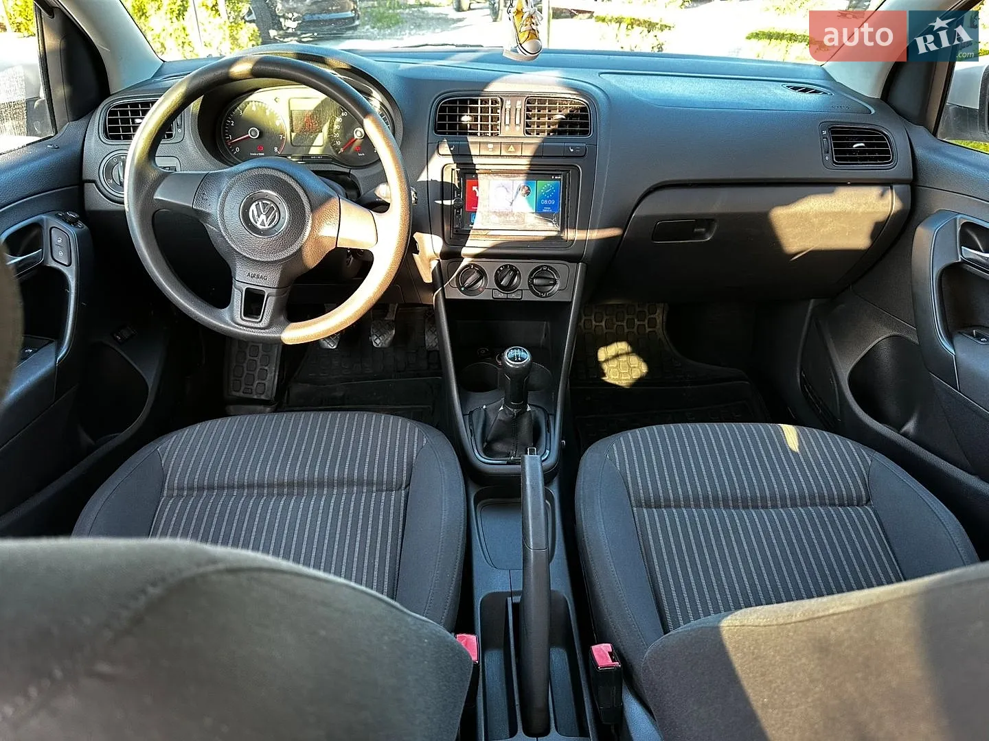 2011 Volkswagen Polo - мініатюра 18