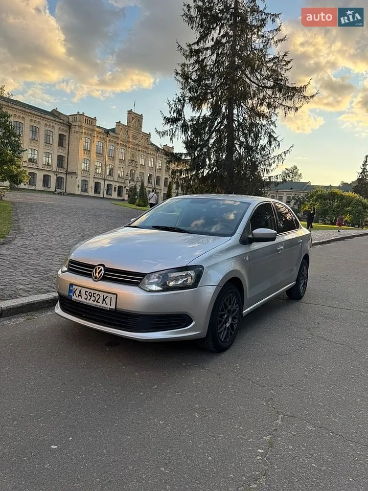 2011 Volkswagen Polo - мініатюра 32