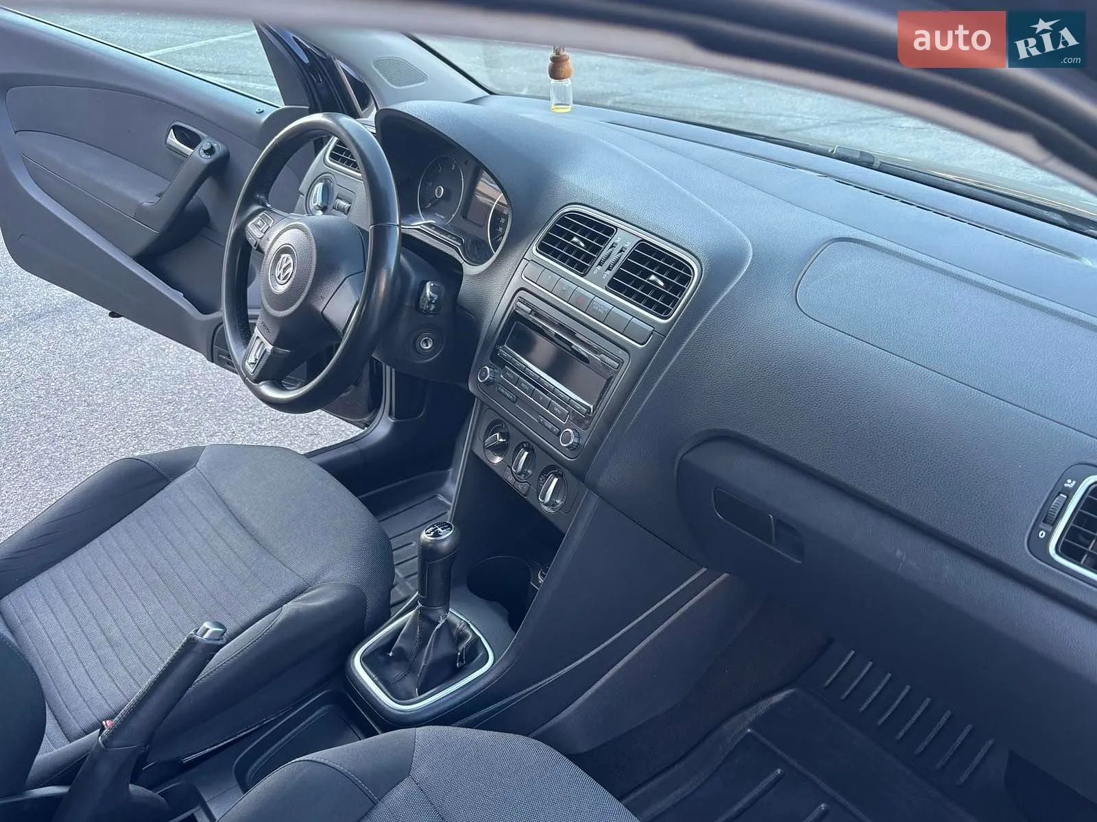 2011 Volkswagen Polo - мініатюра 21