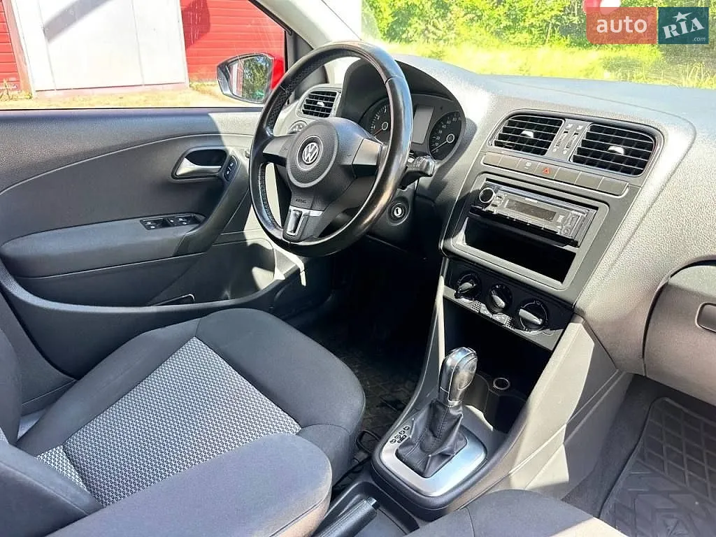 2010 Volkswagen Polo - мініатюра 20