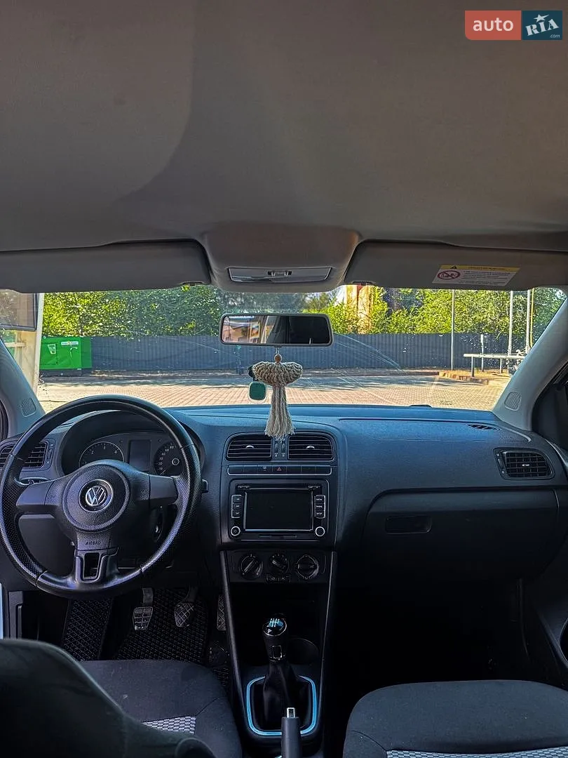 2013 Volkswagen Polo - мініатюра 8