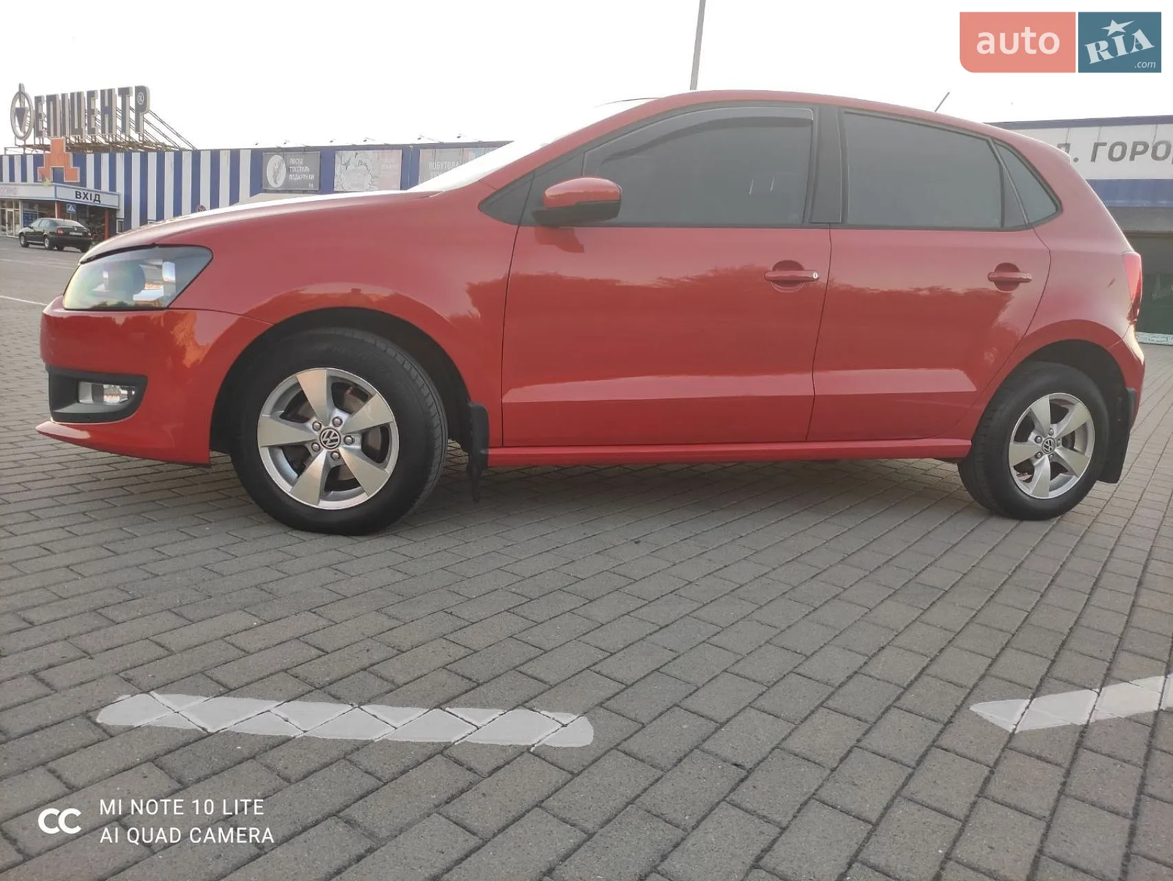 2010 Volkswagen Polo - мініатюра 2