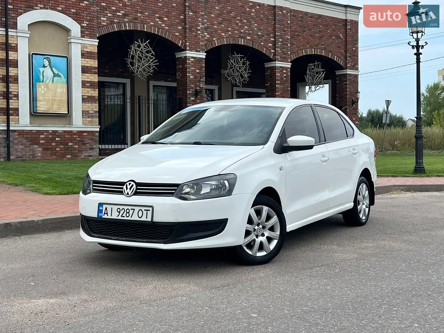 Volkswagen Polo 2013 VIN XW8ZZZ61ZDG060513 фото оголошення 7 з 37