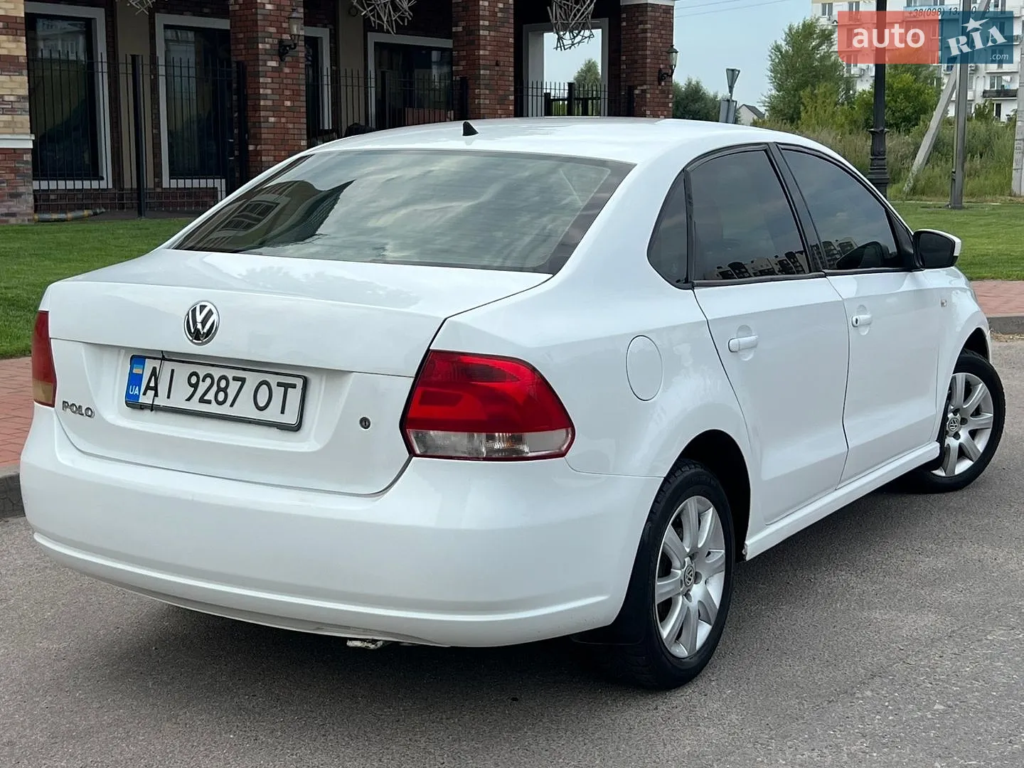 Volkswagen Polo 2013 VIN XW8ZZZ61ZDG060513 фото оголошення 15 з 37