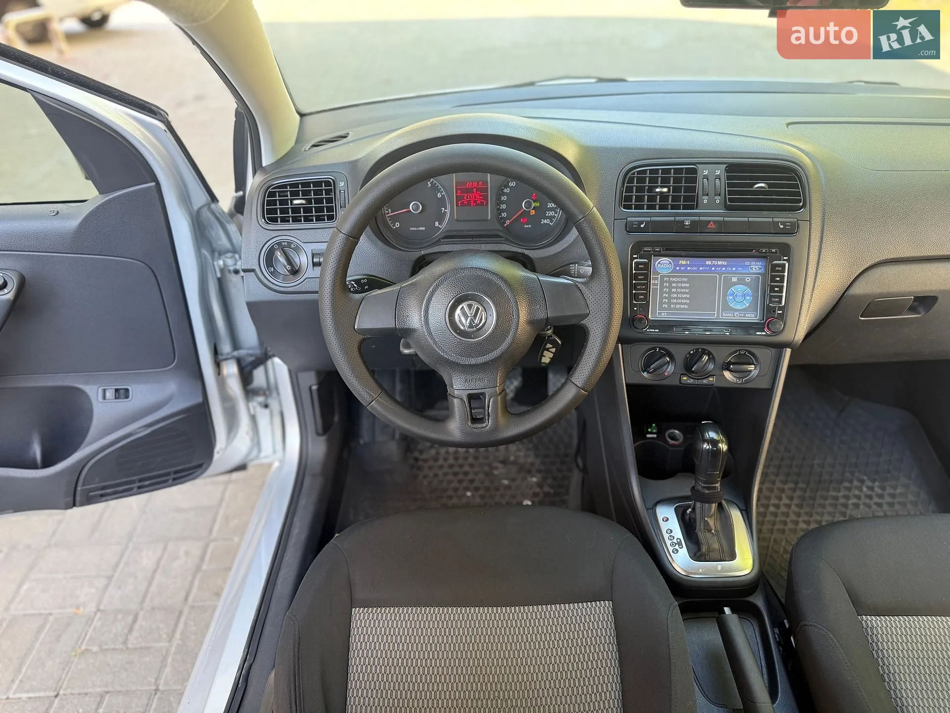 2012 Volkswagen Polo - мініатюра 17