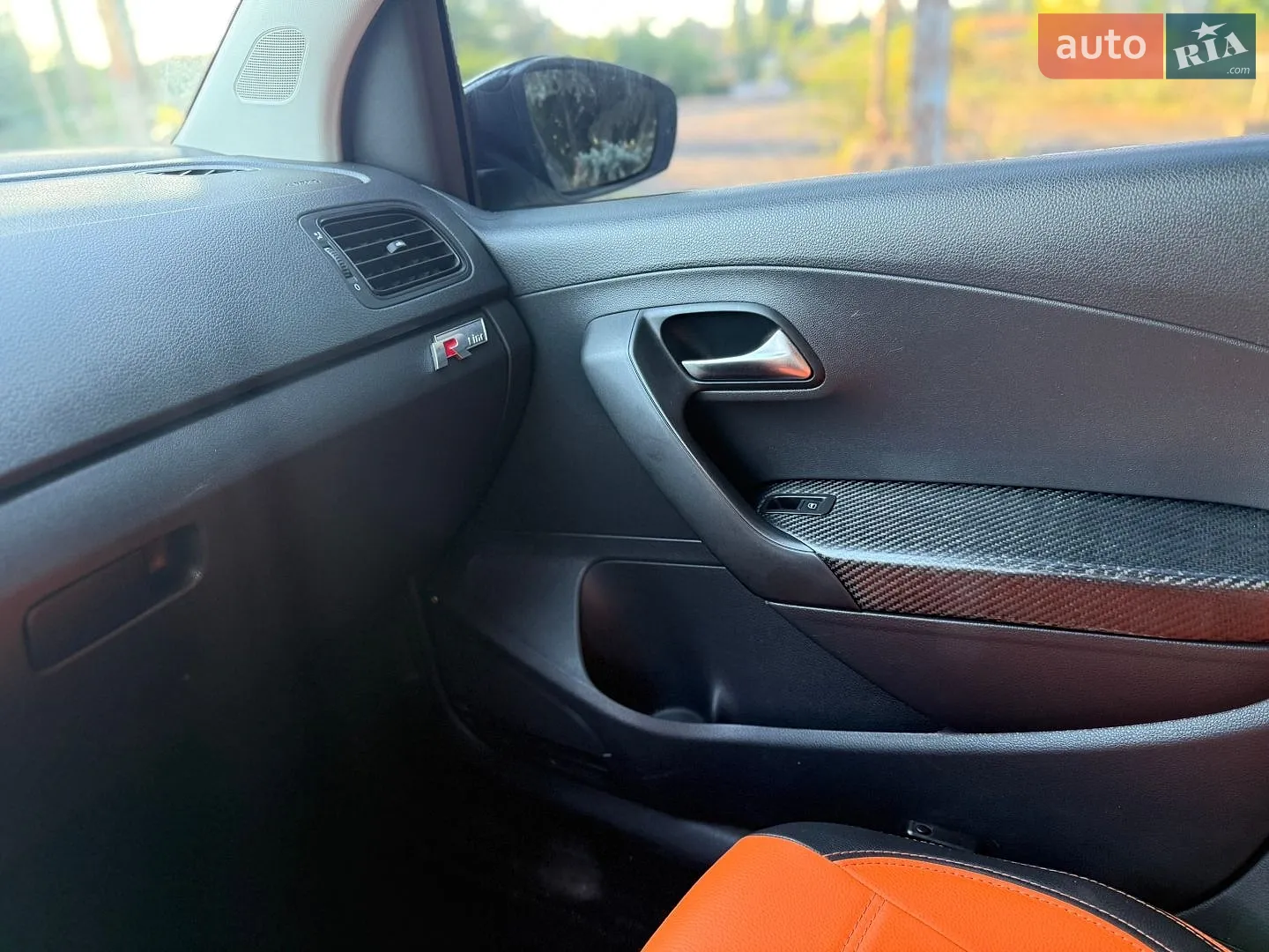 2010 Volkswagen Polo - мініатюра 20