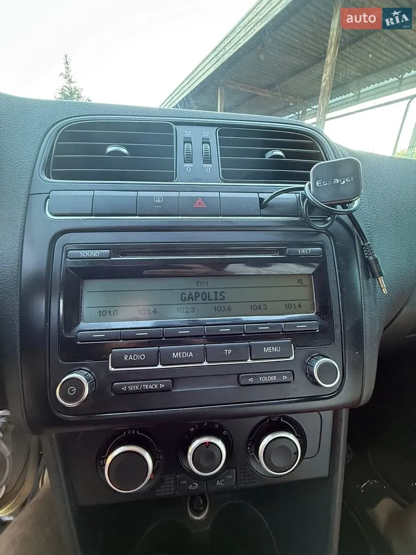 2010 Volkswagen Polo - мініатюра 25