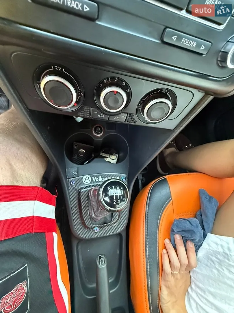 2010 Volkswagen Polo - мініатюра 26