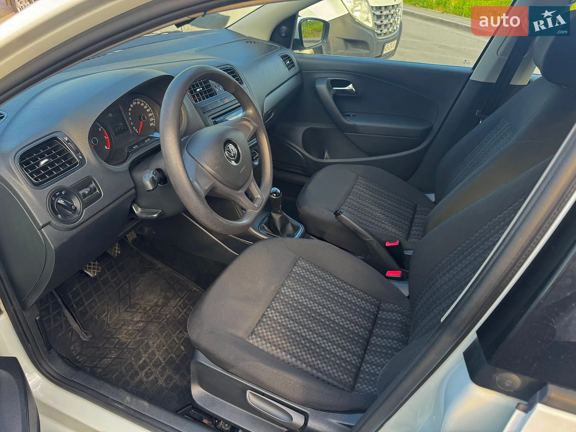 2017 Volkswagen Polo - мініатюра 11