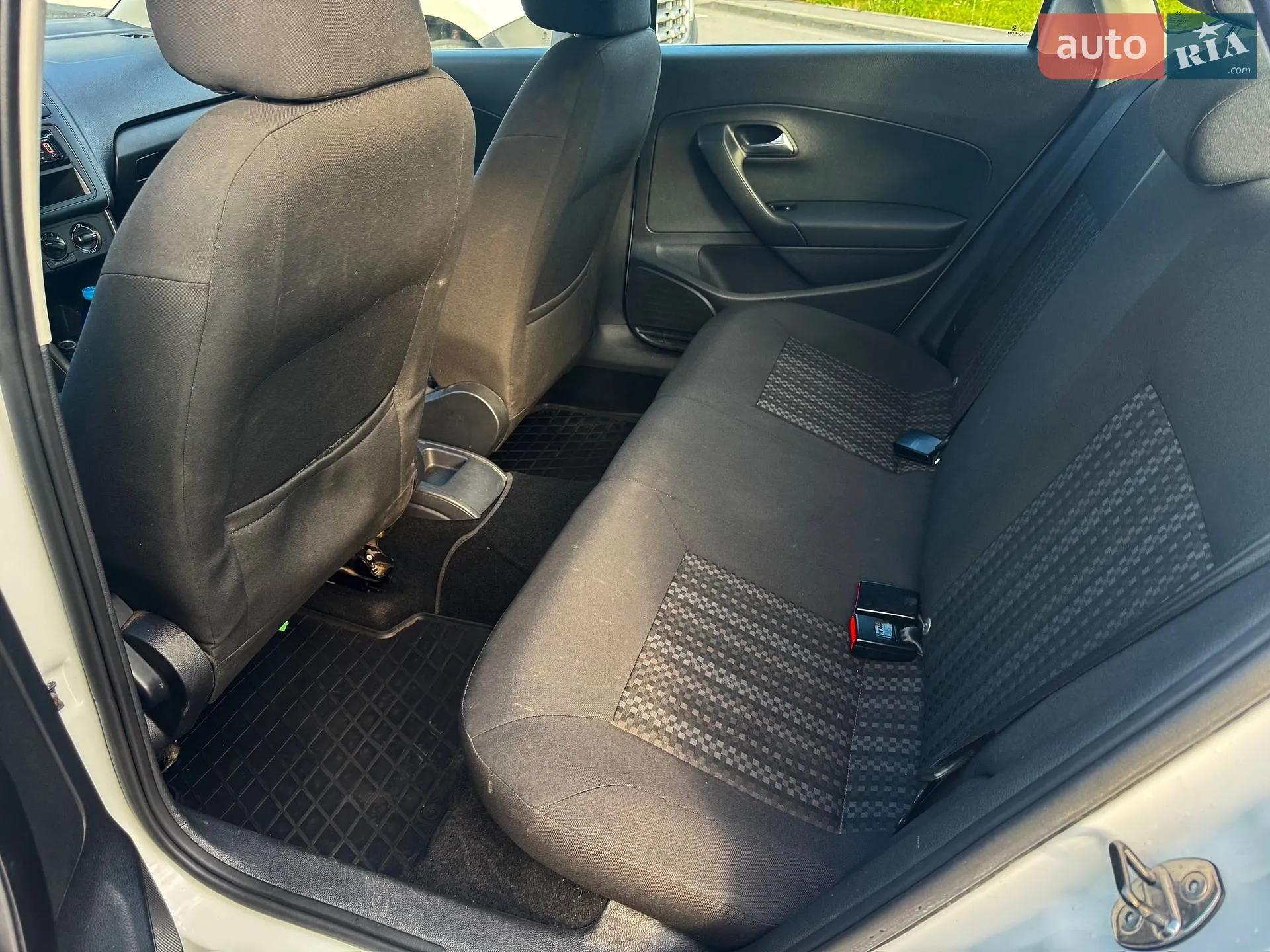 2017 Volkswagen Polo - мініатюра 12