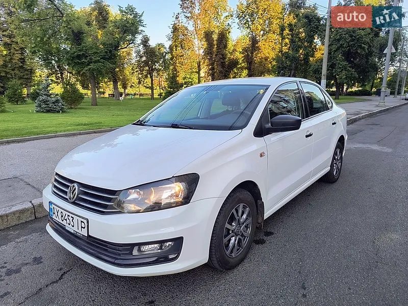 Volkswagen Polo 2016
