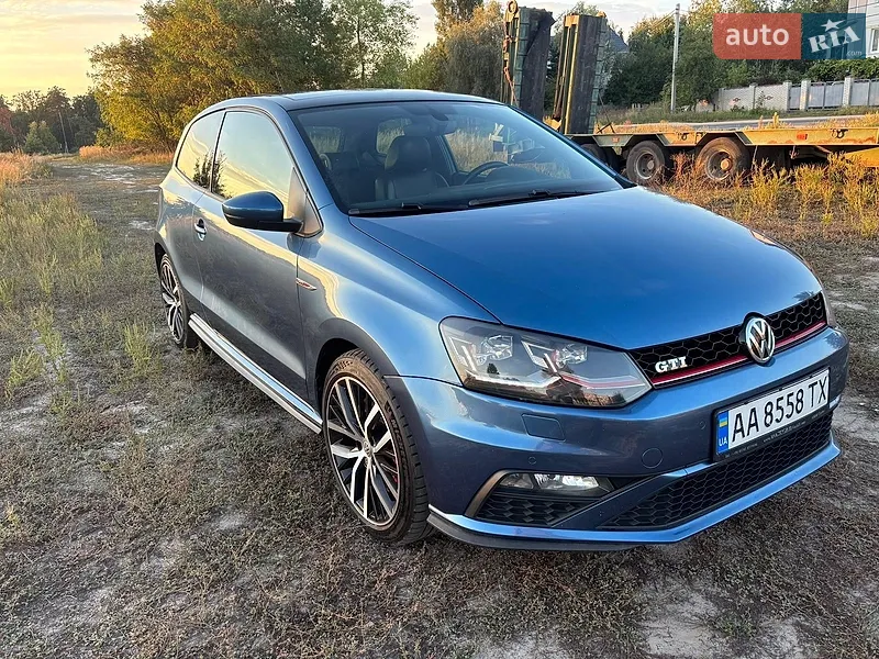 Volkswagen Polo 2015