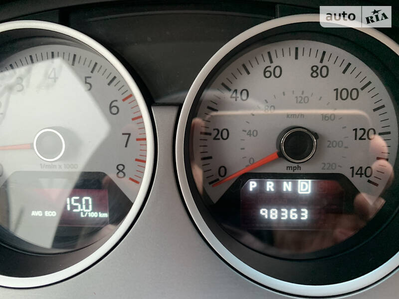 Мінівен Volkswagen Routan 2010 в Полтаві