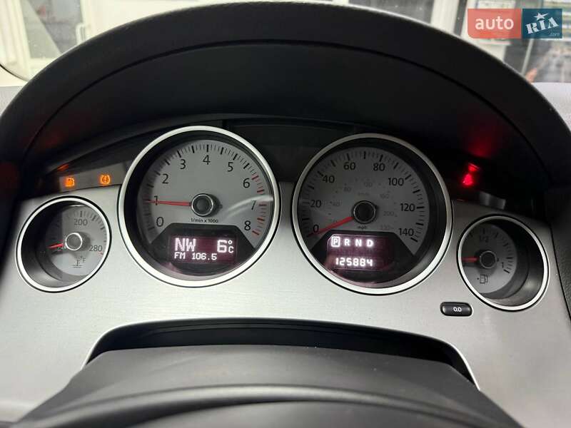 Мінівен Volkswagen Routan 2013 в Києві фото 24 Мінівен Volkswagen Routan 2013 в Києві