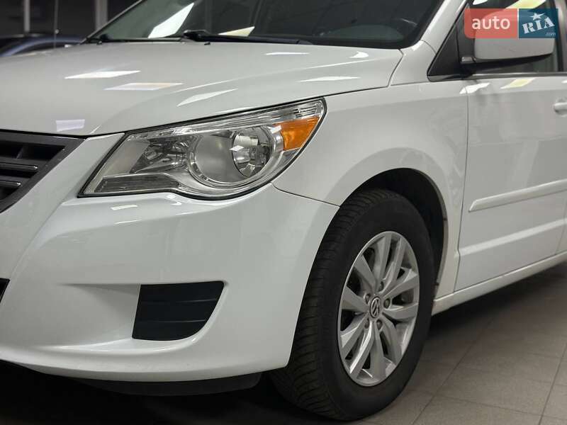 Мінівен Volkswagen Routan 2013 в Києві фото 5 Мінівен Volkswagen Routan 2013 в Києві