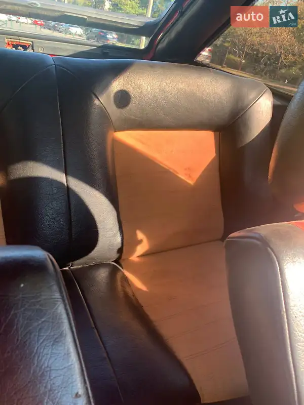 Хэтчбек Volkswagen Scirocco 1986 в 
