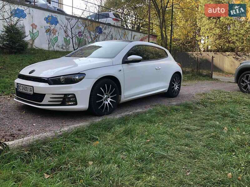 Volkswagen Scirocco 2011