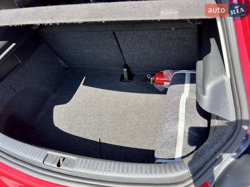 Хетчбек Volkswagen Scirocco 2011 в Івано-Франківську