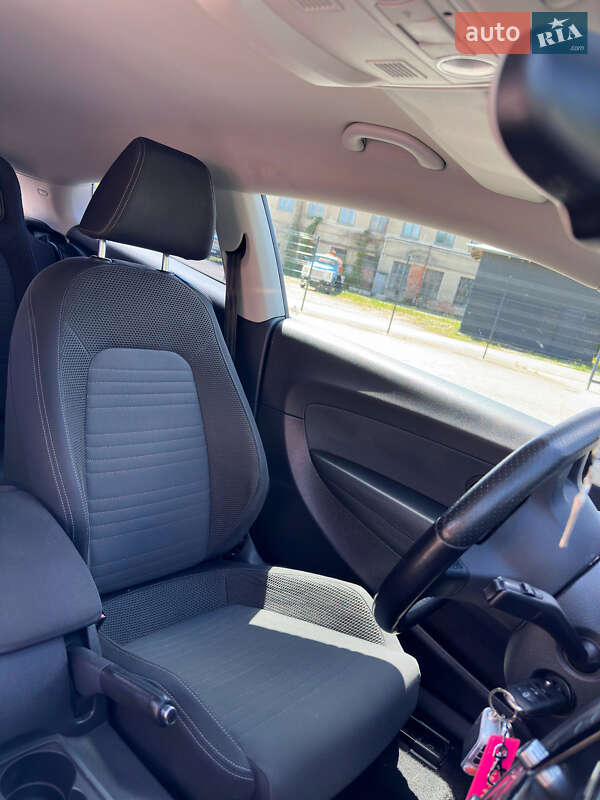 Хетчбек Volkswagen Scirocco 2011 в Івано-Франківську