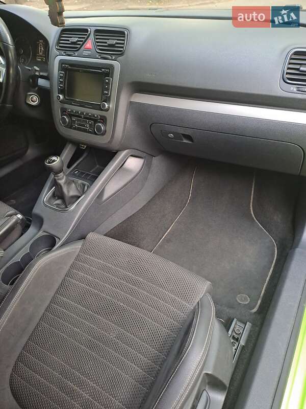 Хетчбек Volkswagen Scirocco 2011 в Одесі