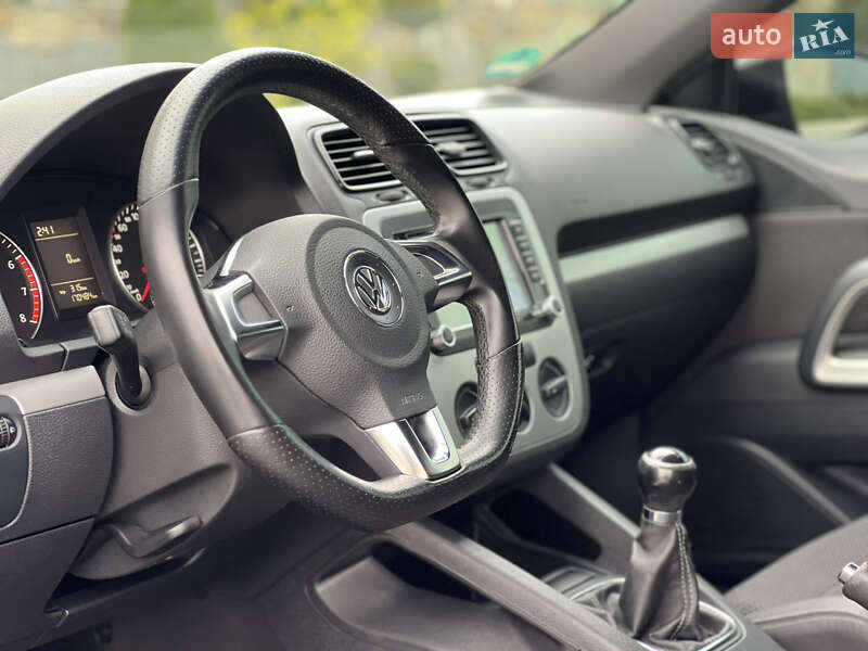 Хэтчбек Volkswagen Scirocco 2009 в Стрые
