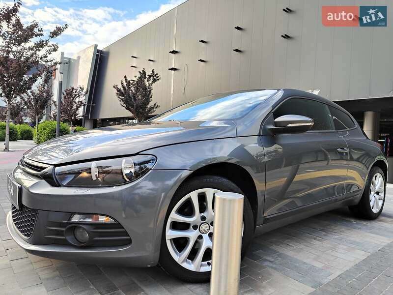 Volkswagen Scirocco 2011