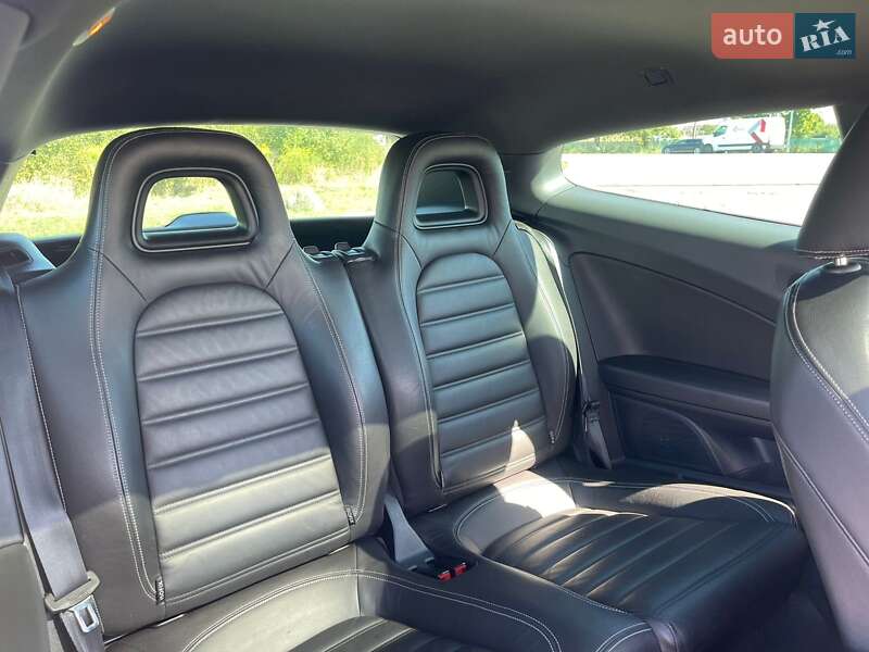 Хетчбек Volkswagen Scirocco 2008 в Ужгороді